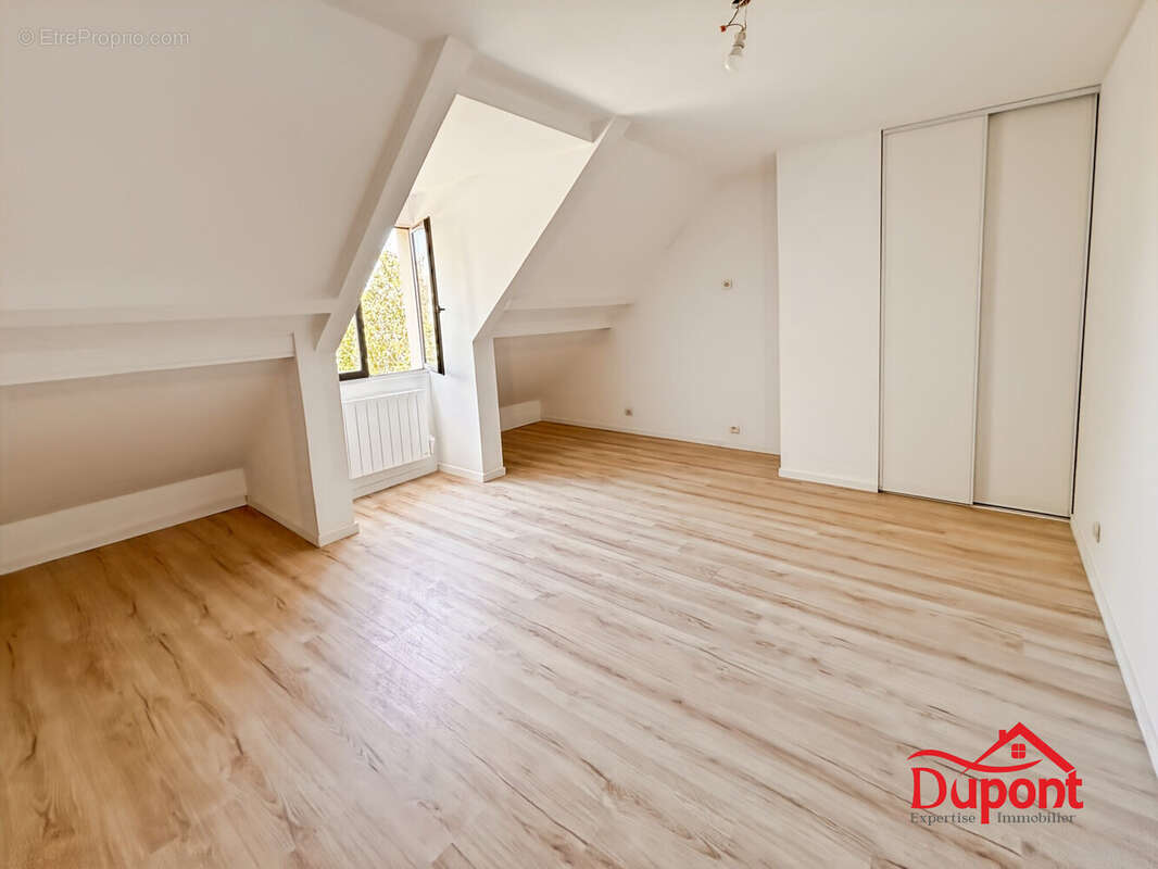 Maison 110 m² à Vaudoy-En-Brie  - photo 9
