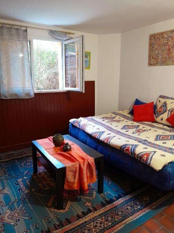 Maison à LE BUISSON-DE-CADOUIN