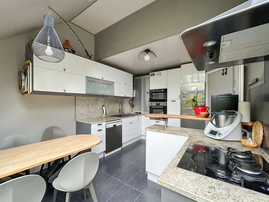 Maison à LA FRETTE-SUR-SEINE