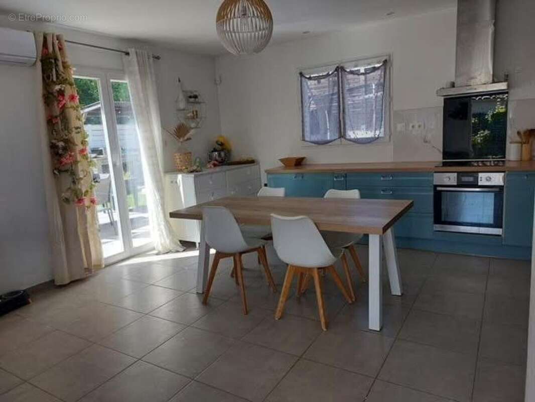 Photo 2 - Maison à LE POUGET