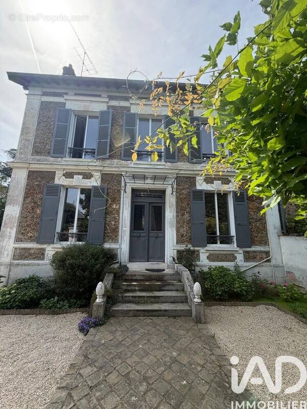 Photo 1 - Maison à ARPAJON