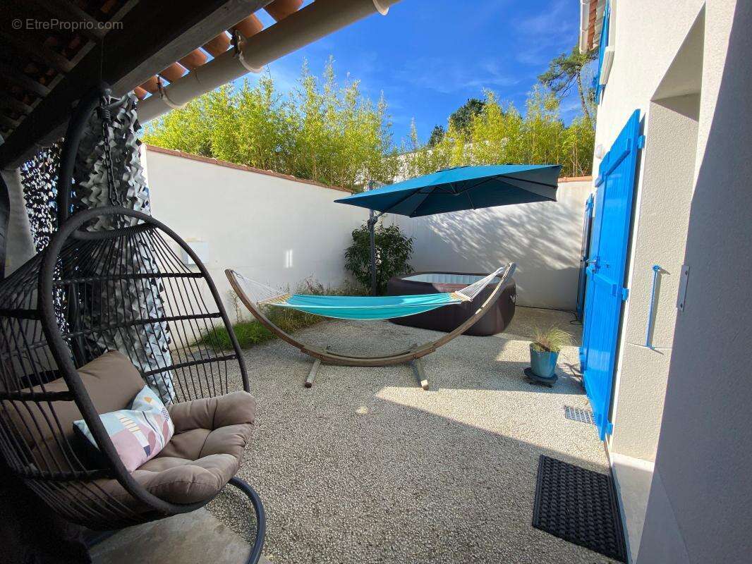 Maison à LES MATHES