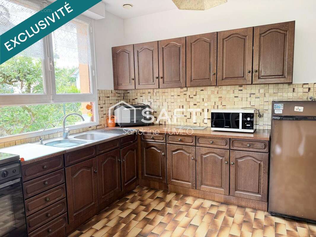 Maison 130 m² à Poligny  - photo 9