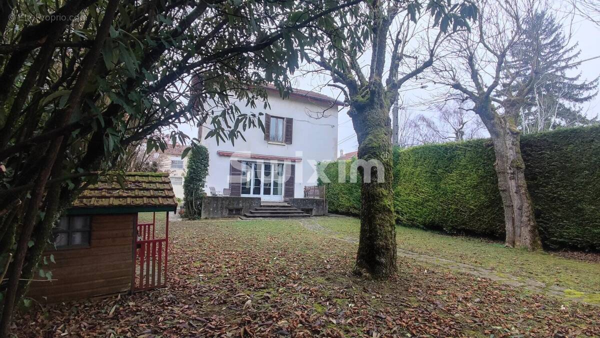 Maison à AMBERIEU-EN-BUGEY