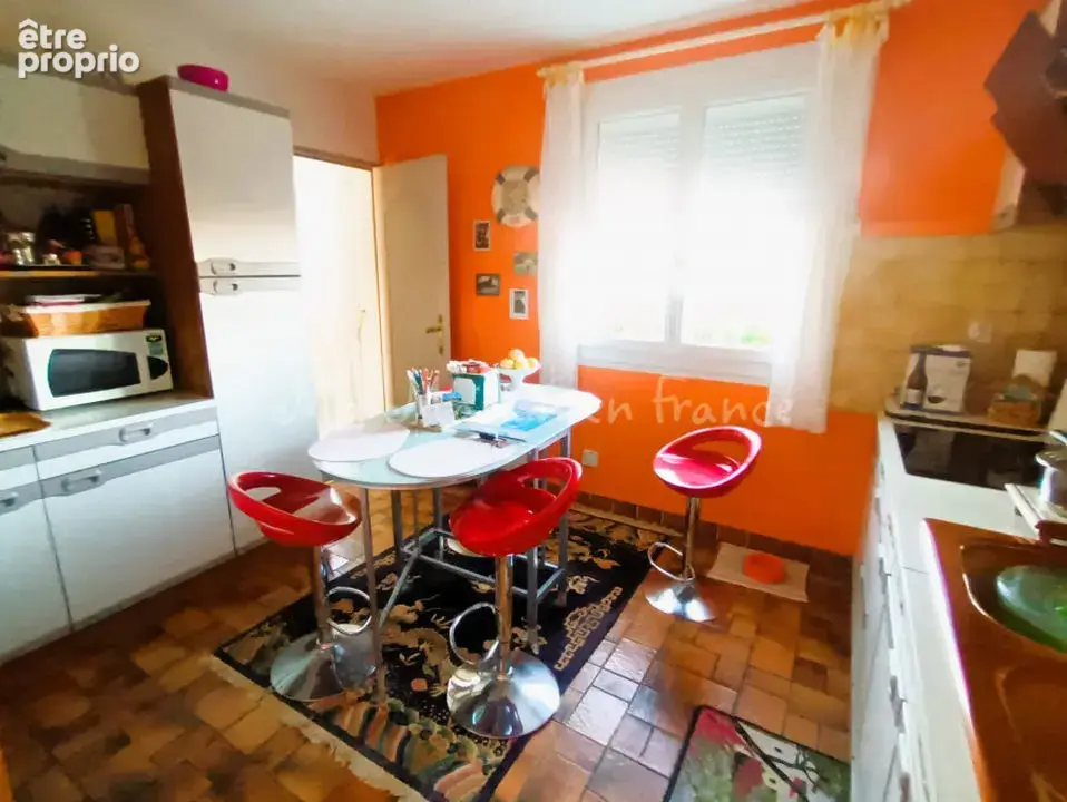 Maison 4 pièces 99 m² à vendre à Gannat (03800) - photo 5