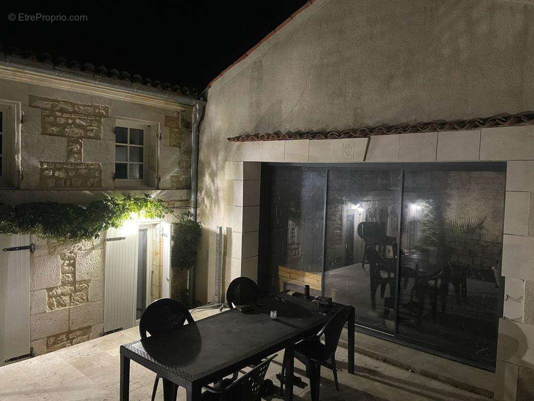 Maison à SAINT-VAIZE