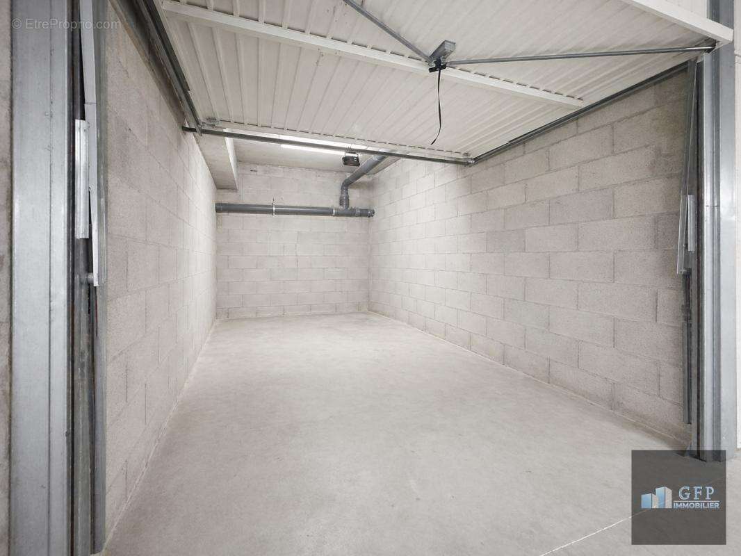 Appartement à BORMES-LES-MIMOSAS