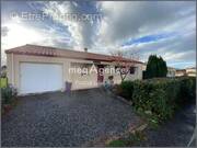 Maison à SAINT-ETIENNE-DU-BOIS