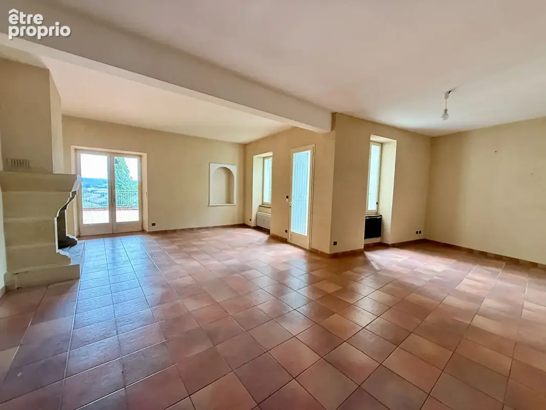 Maison de ville en pierre, piscine et vue imprenable - photo 9