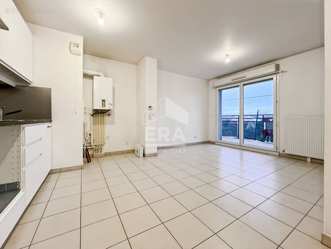 Appartement à SAINT-FARGEAU-PONTHIERRY