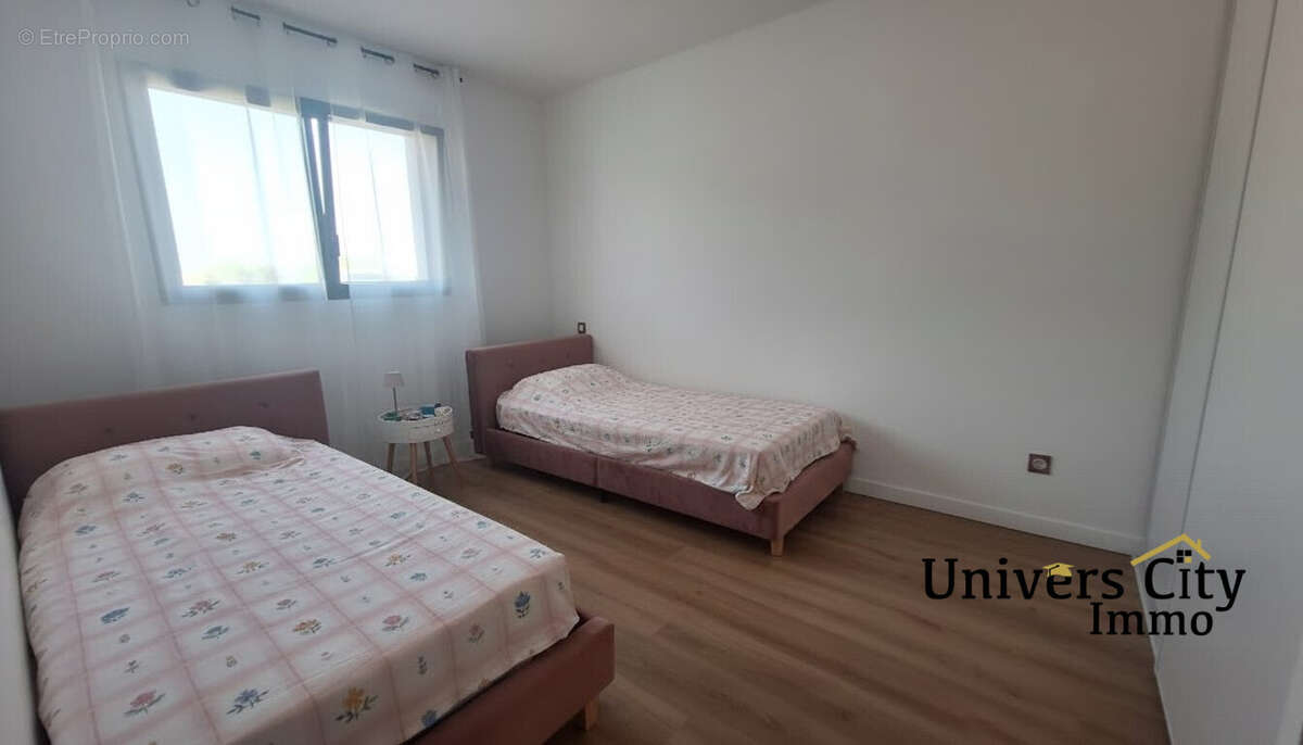 Maison 132 m² à La Chapelle-Sur-Erdre  - photo 8