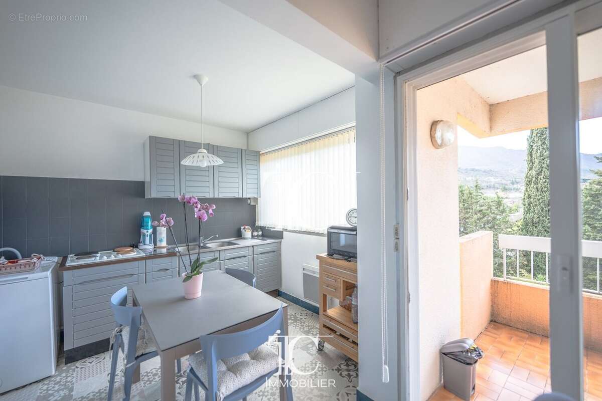 Appartement à LES VANS