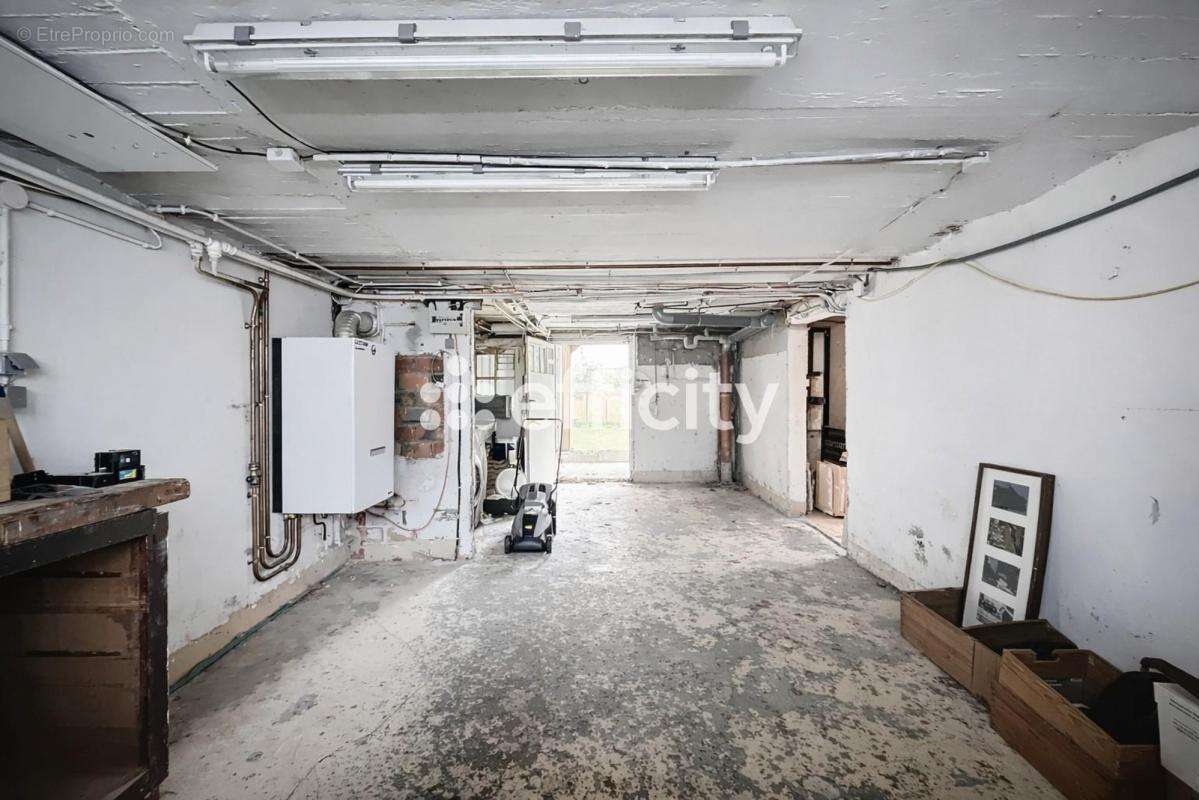 Maison à LES PAVILLONS-SOUS-BOIS