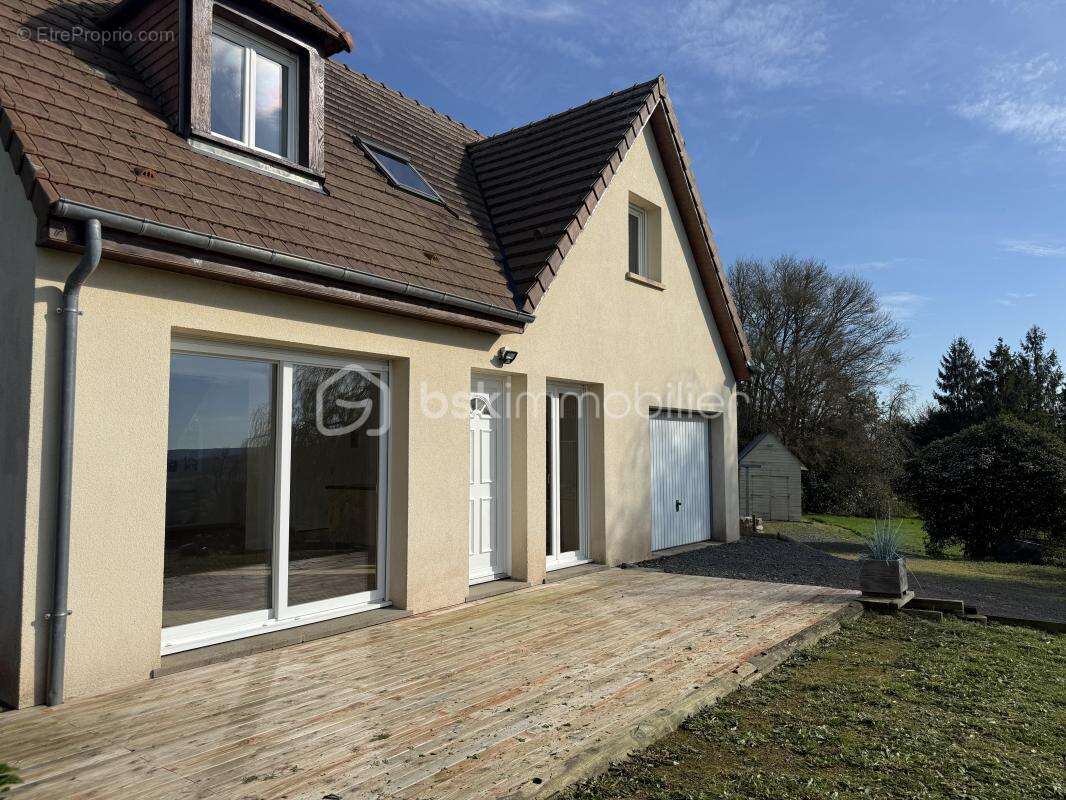 Maison familiale à vendre proche Pont-l’Évêque – 3 chambres, terrain 3 900 m² - photo 16