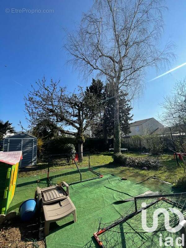 Photo 3 - Maison à SAVIGNY-LE-TEMPLE