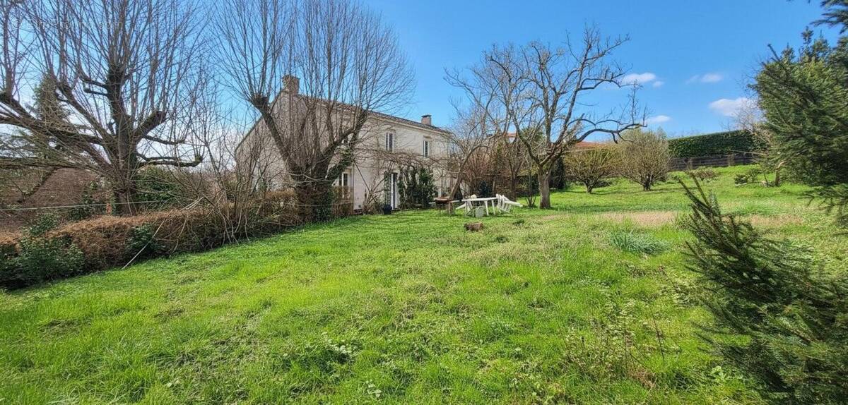 Photo 1 - Maison à SAINT-JUERY