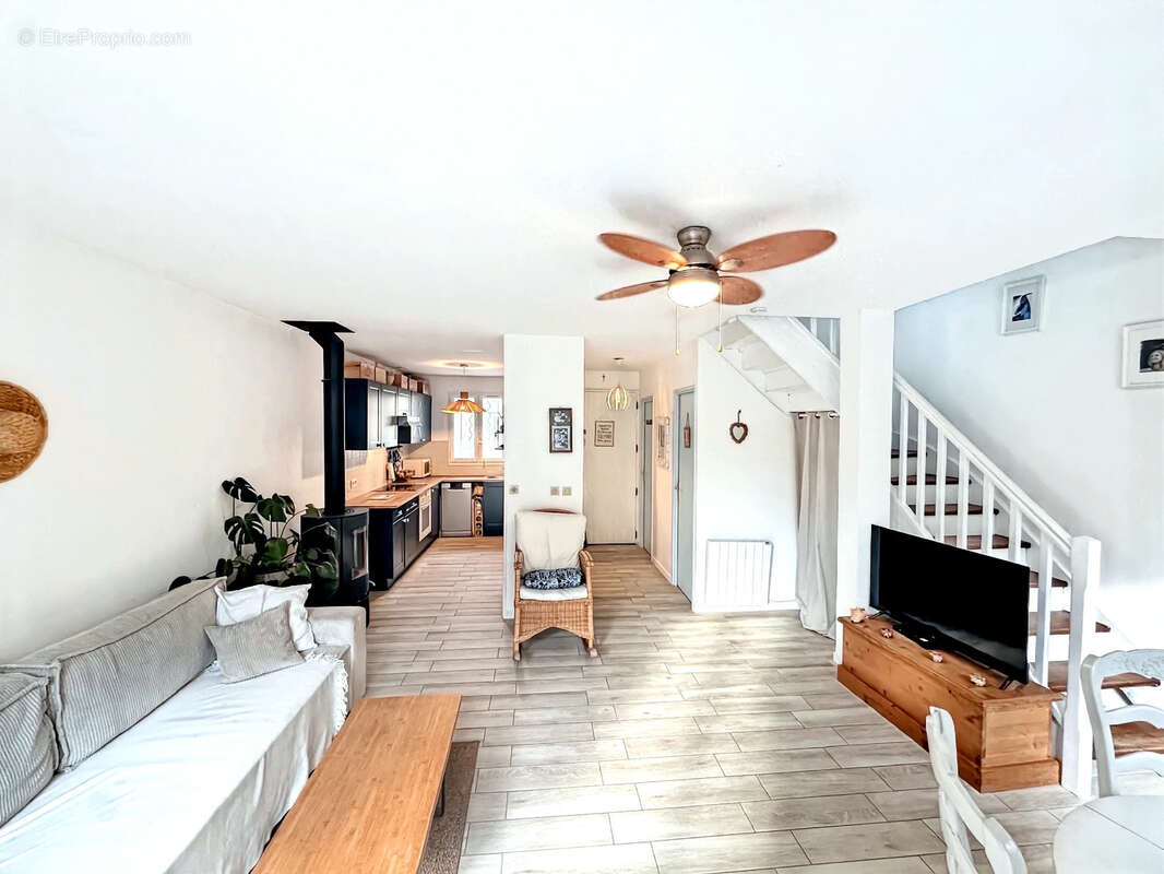 Maison à LA LONDE-LES-MAURES