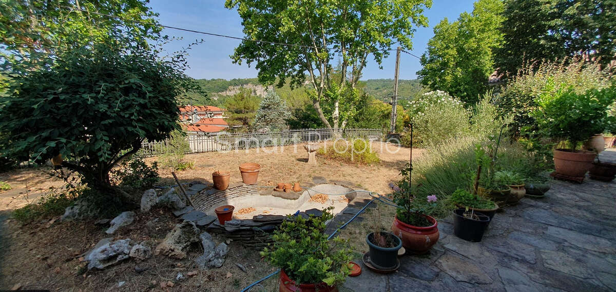 Maison composée de 2 appartements, T2 et T3 - photo 6