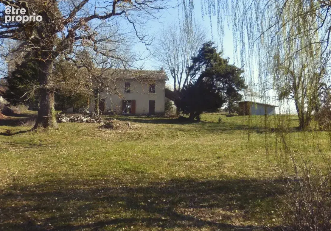 Photo Maison à Viriville au prix de 249 000€