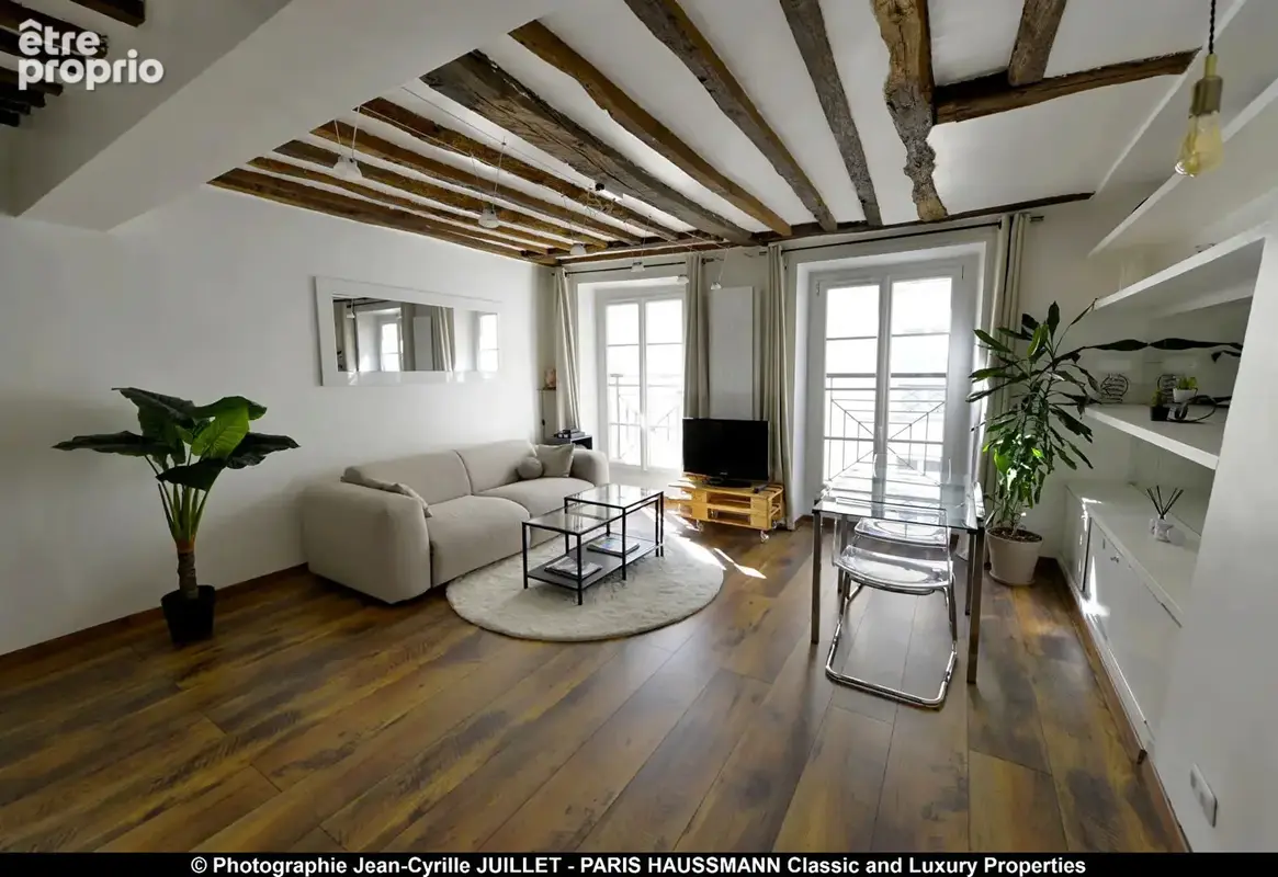 Appartement à PARIS-9E
