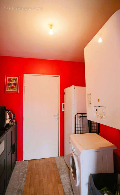 Maison à SAINT-BEAUZIRE