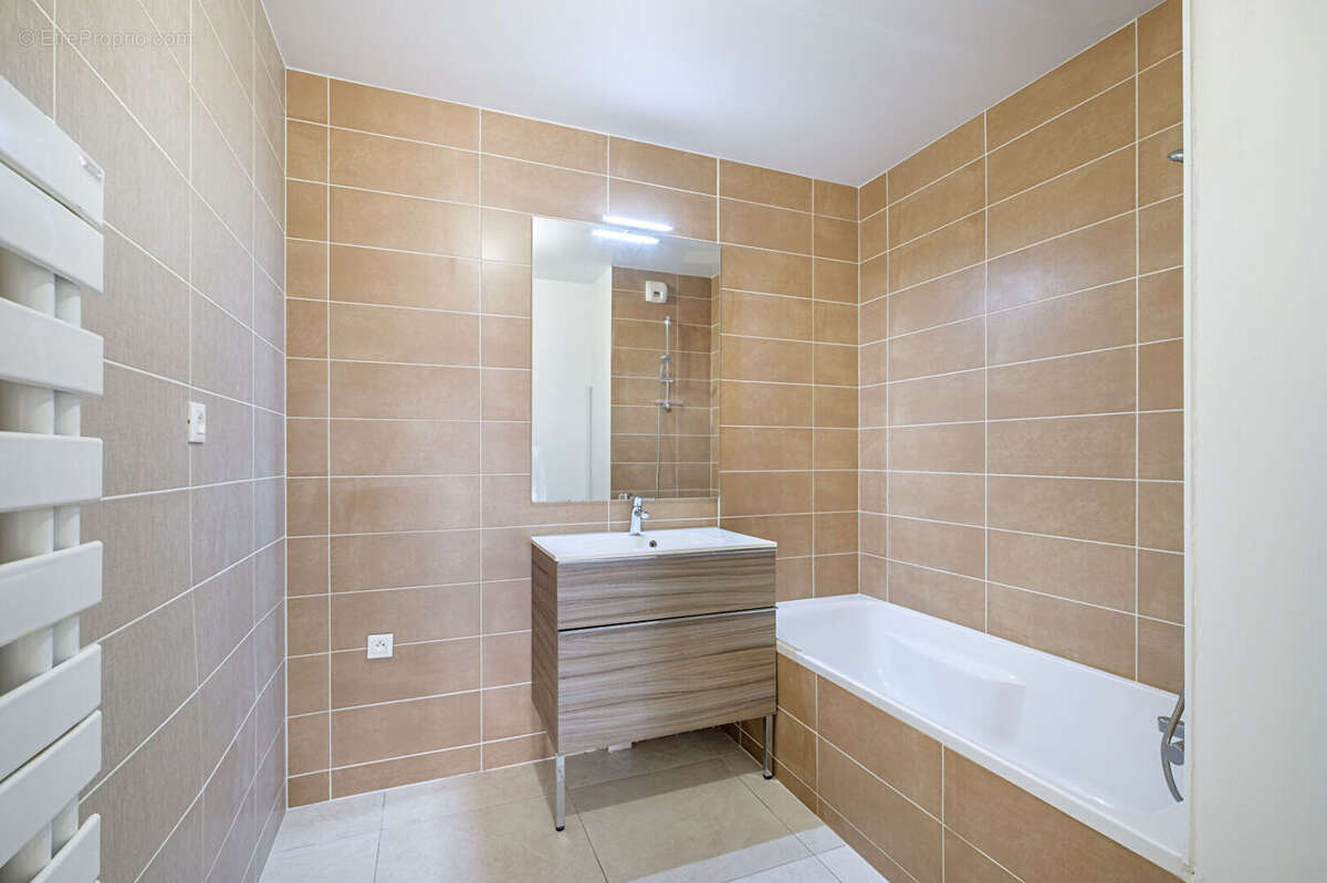 Appartement à LYON-3E