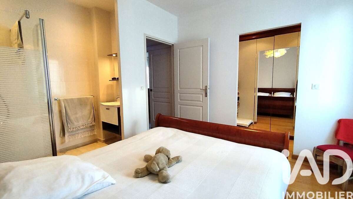 Photo 8 - Maison à SAINT-ETIENNE