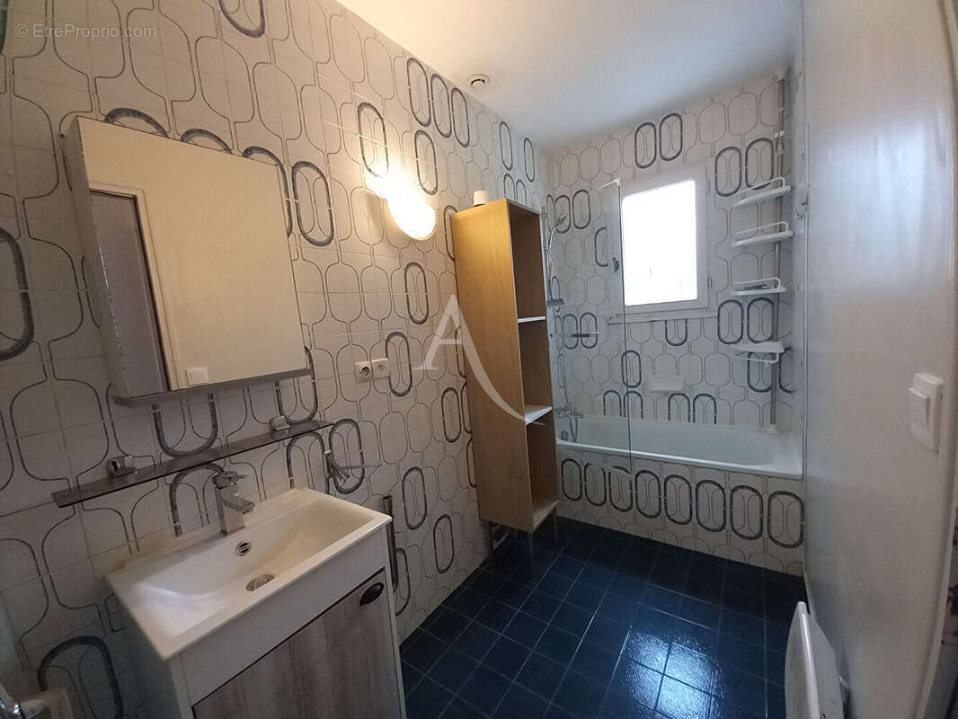 Maison à LA CHAIZE-GIRAUD