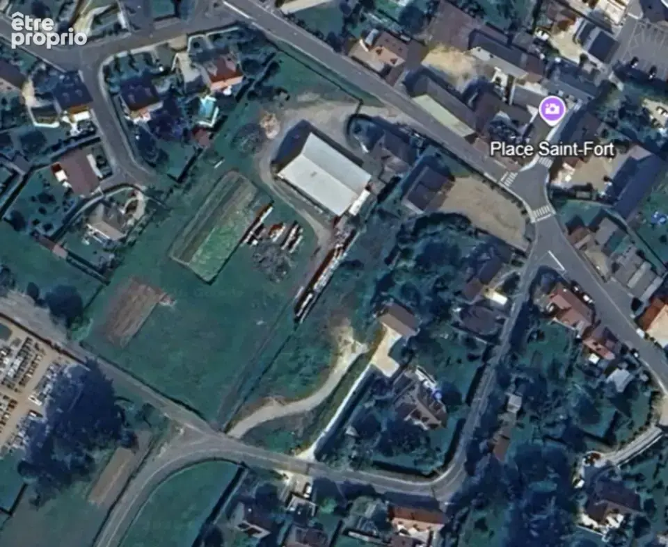 Terrain à DROUE-SUR-DROUETTE