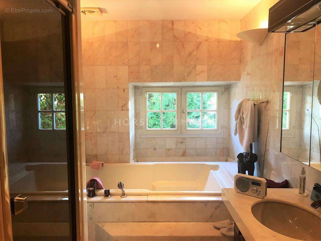 Maison à MONTFORT-L'AMAURY