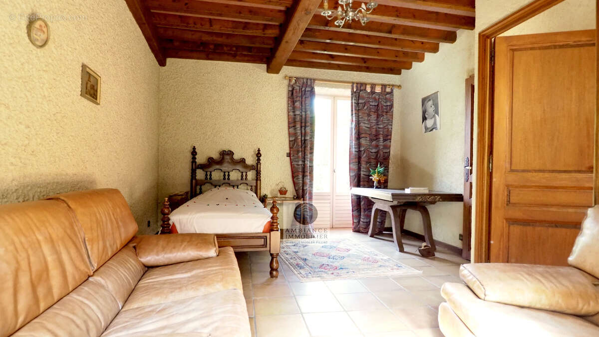 Maison à CLIOUSCLAT