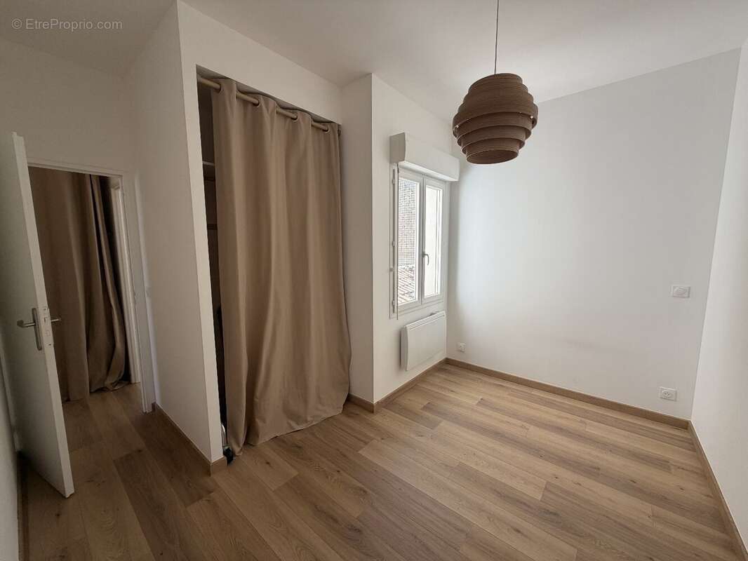 Appartement T3 45 m² rénové - photo 6