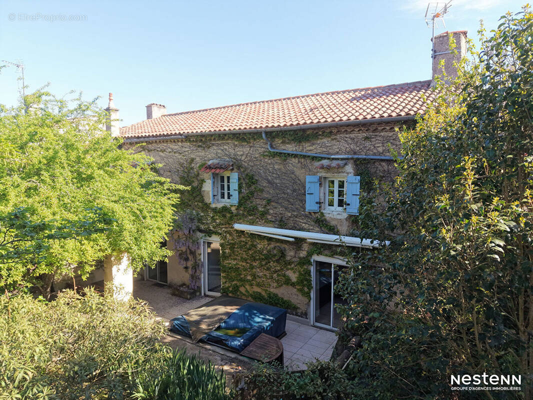 Maison à VALENCE-SUR-BAISE