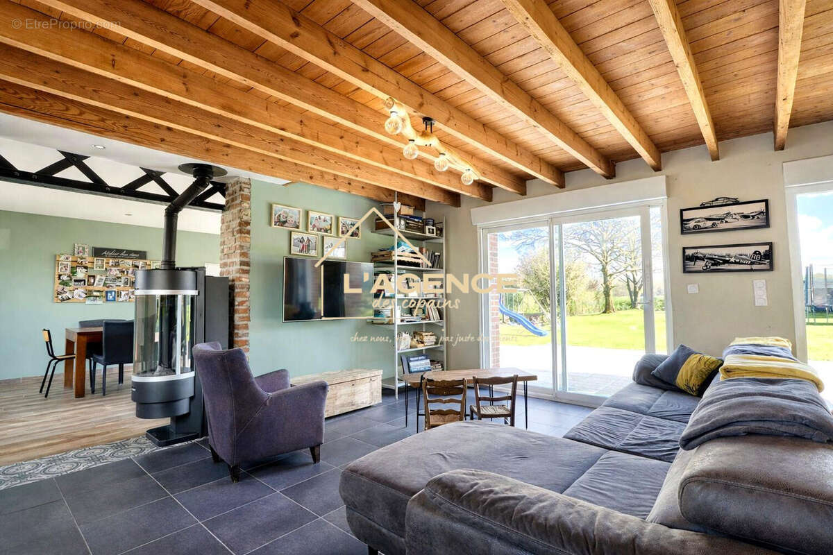 Maison à STEENBECQUE