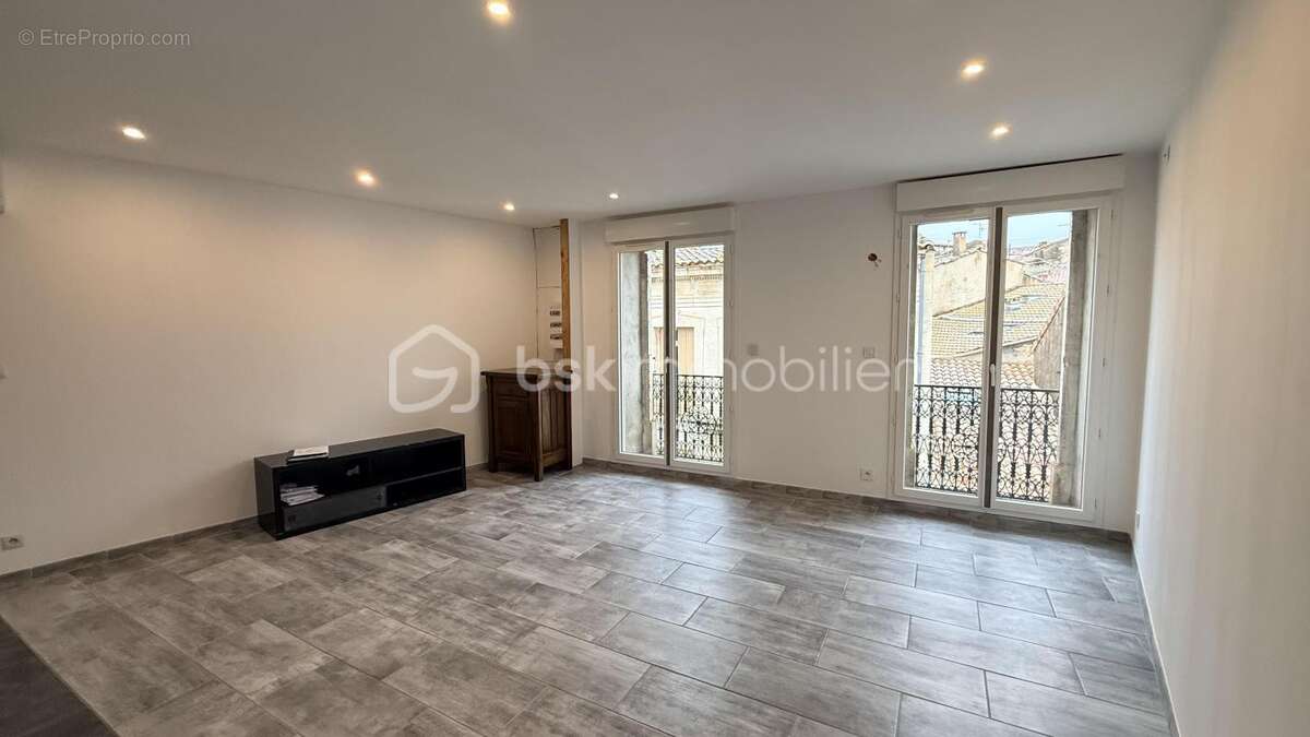 Appartement à THEZAN-LES-BEZIERS
