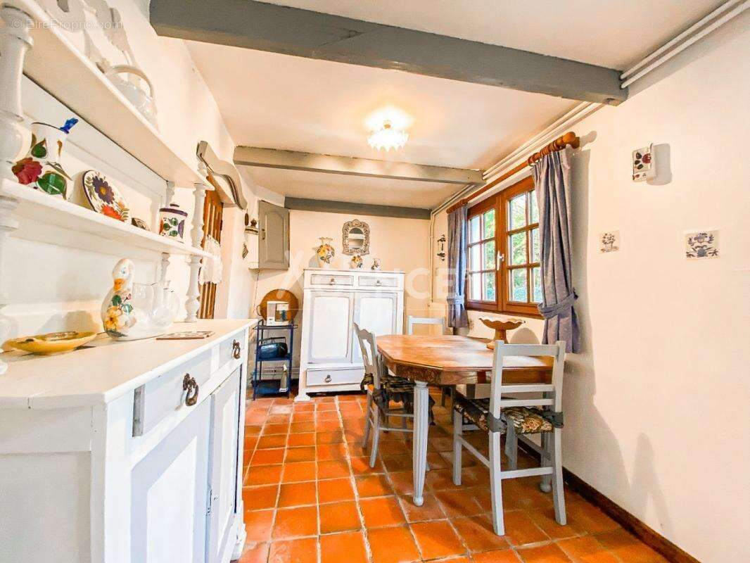 Maison à RECQUES-SUR-HEM