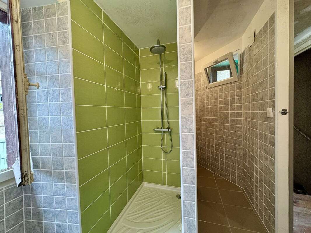Maison de bourg - 80m2 + atelier - photo 6