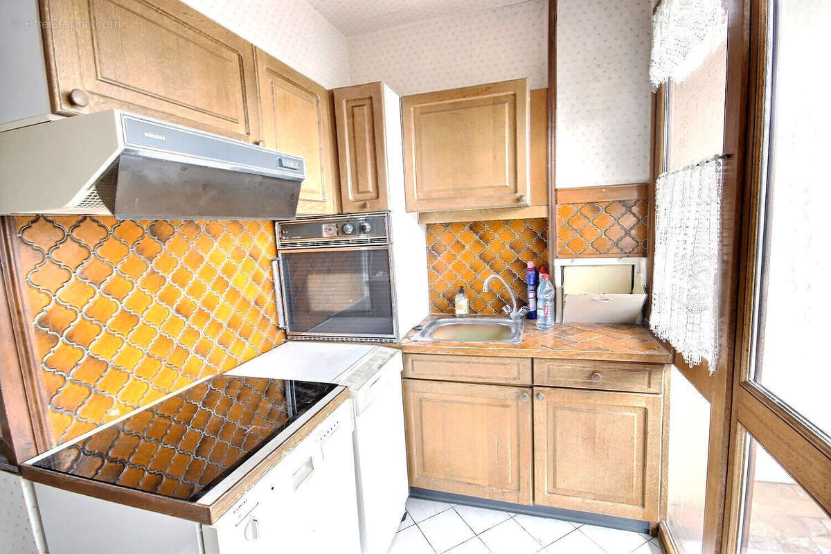 Appartement à FRESNES