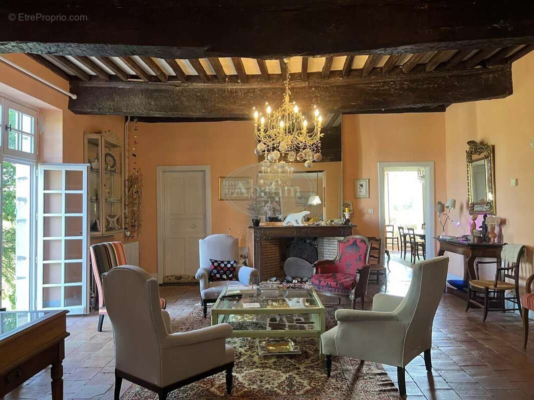 Domaine avec gîte 10ha - photo 10