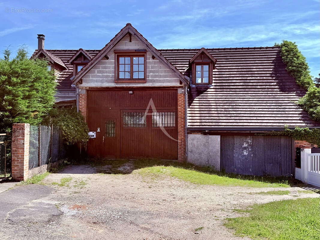 Maison à LA FERTE-SAINT-AUBIN