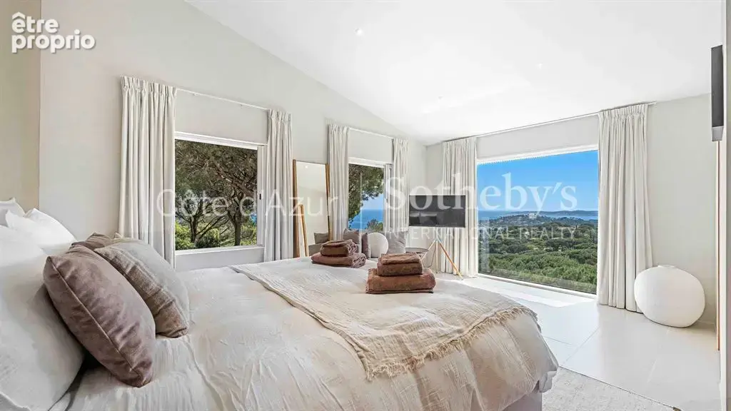 Sainte Maxime, villa contemporaine avec vue mer proche de la plage de La Nartelle - photo 8