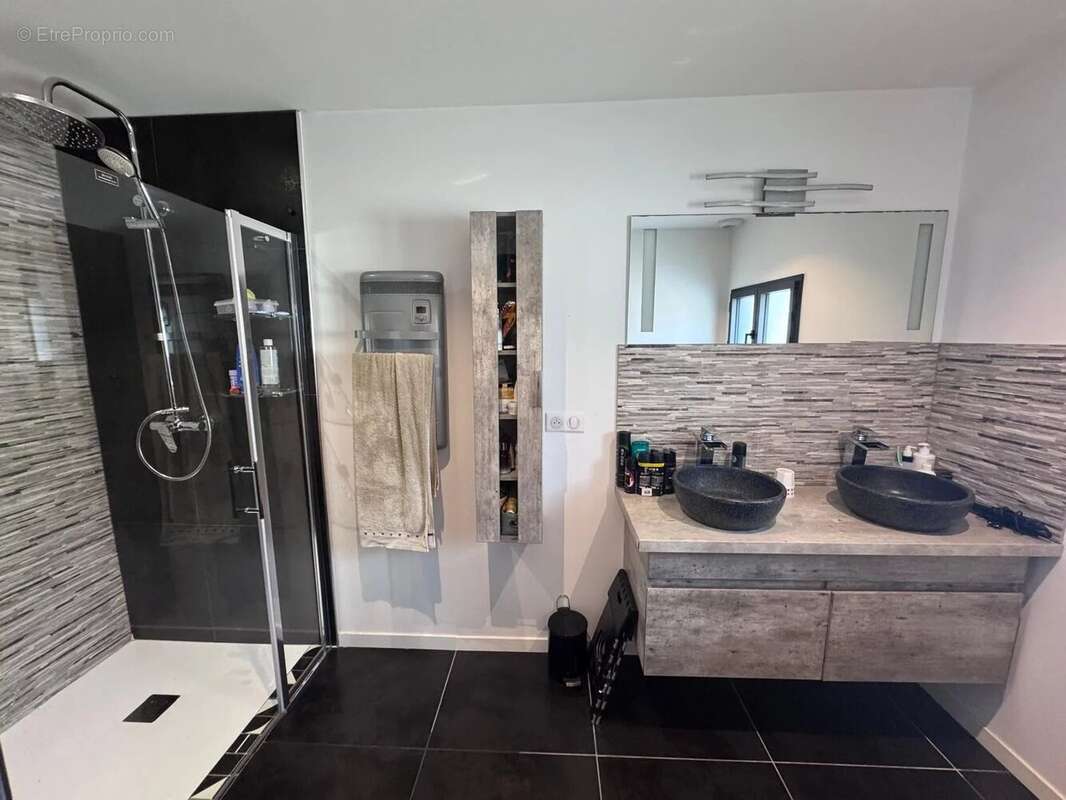 Maison en plein centre de Saint-Sulpice – Sans frais d'agence - photo 6