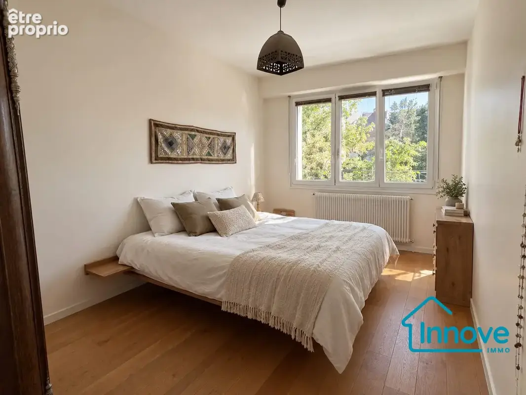Maison 7 pièces 143 m² à vendre à Les Clayes-Sous-Bois (78340) - photo 6