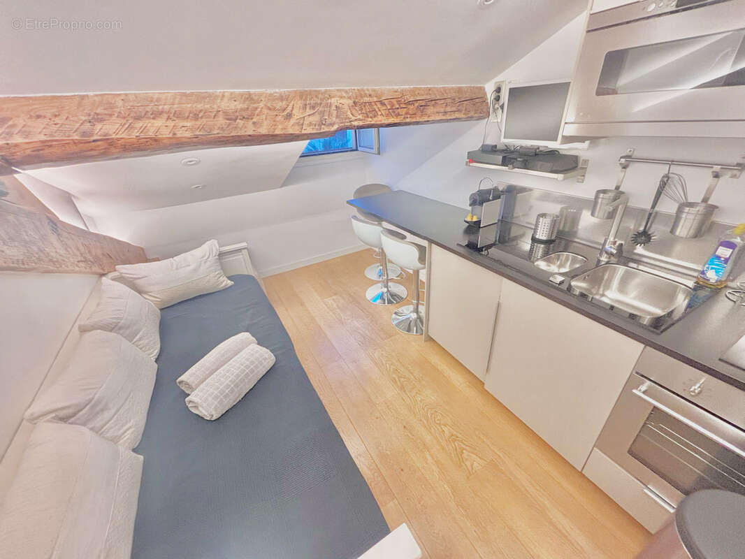 Cannes proche banane appartement de 13 m2 refait à neuf avec aperçu mer - photo 4
