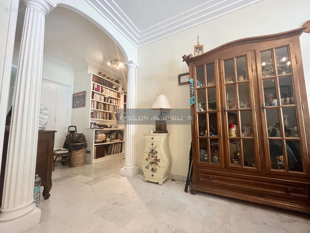 Appartement à MENTON