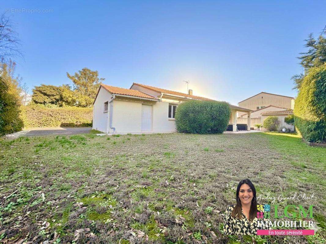 Maison à SAINT-JEAN-DE-VEDAS