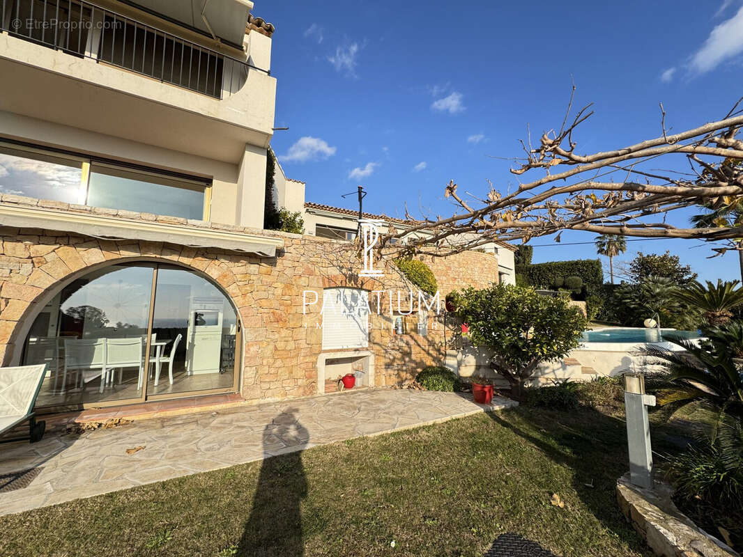 Maison à VALLAURIS