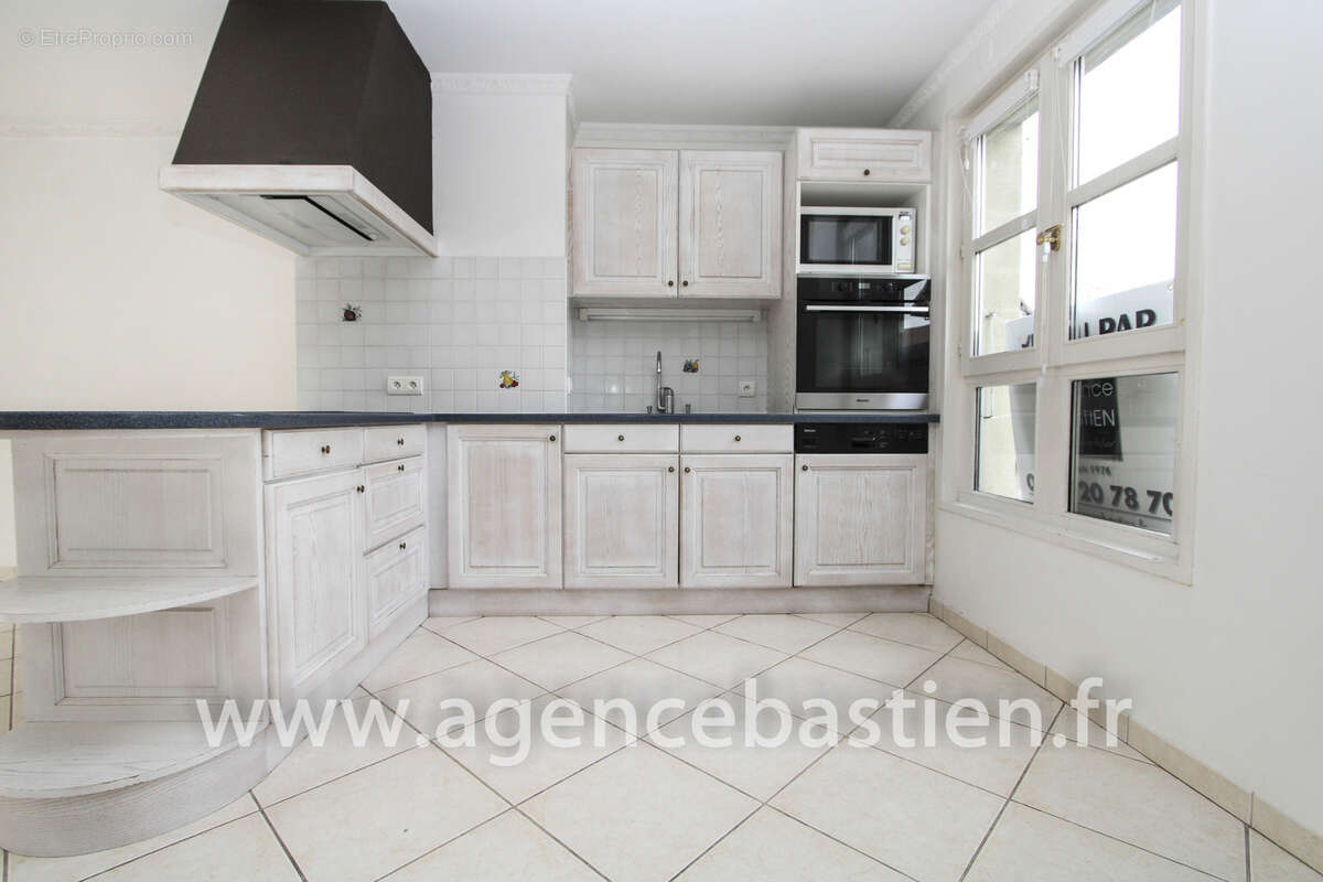 Appartement à FERNEY-VOLTAIRE