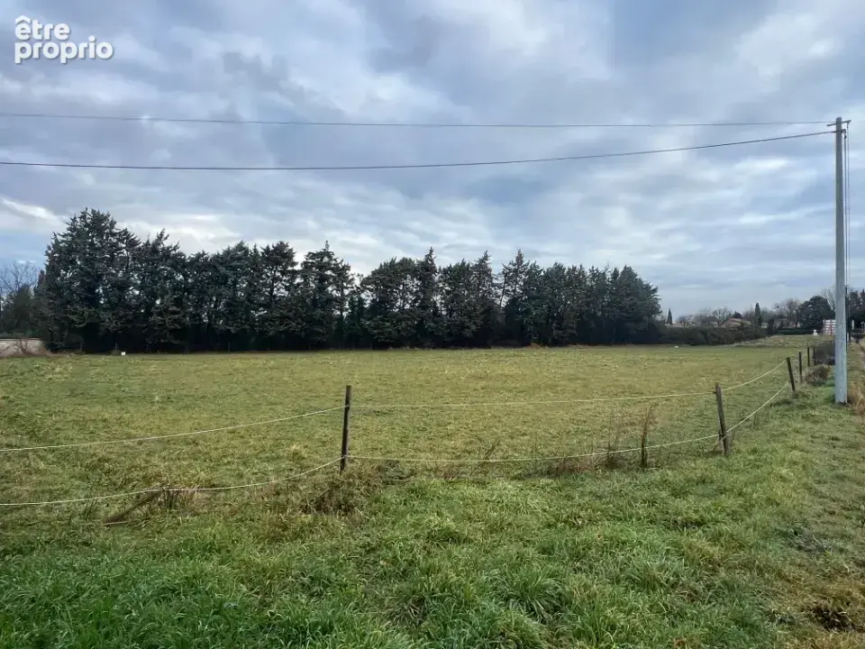Terrain 450 m² à vendre à Senas (13560) - photo 1