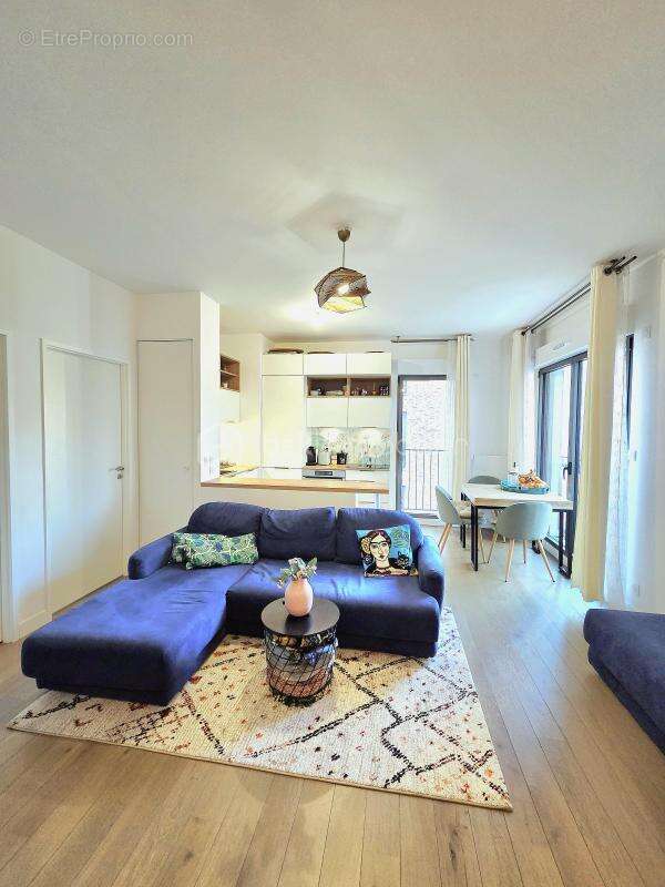 Appartement à RUEIL-MALMAISON